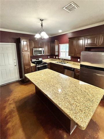 2477 Horse Shoe Drive, College Station, TX 77845