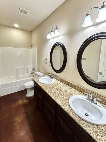 2477 Horse Shoe Drive, College Station, TX 77845
