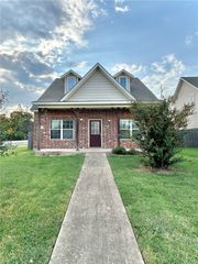 2477 Horse Shoe Drive, College Station, TX 77845