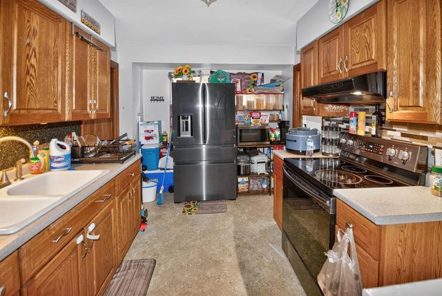 5412 N 103rd STREET, Milwaukee, WI 53225