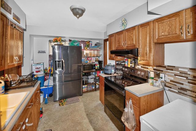 5412 N 103rd STREET, Milwaukee, WI 53225