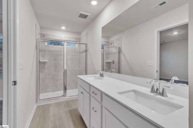 808 Harper Street, Reidville, SC 29375