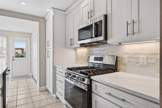 5925 SHORE BOULEVARD S 108, Gulfport, FL 33707