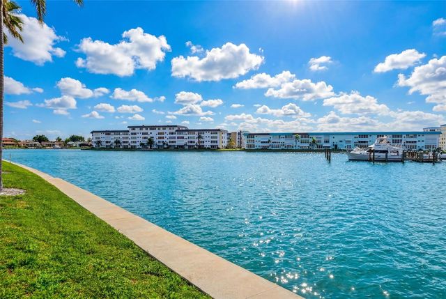 5925 SHORE BOULEVARD S 108, Gulfport, FL 33707