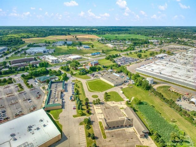 7608 E Michigan Avenue, Saline, MI 48176