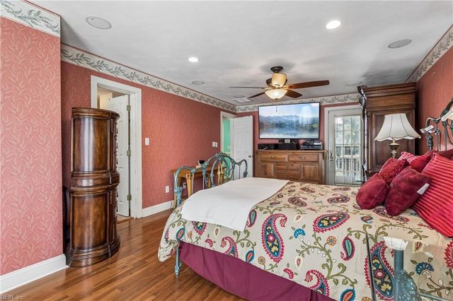 121 View Pointe DR, Newport News, VA 23603