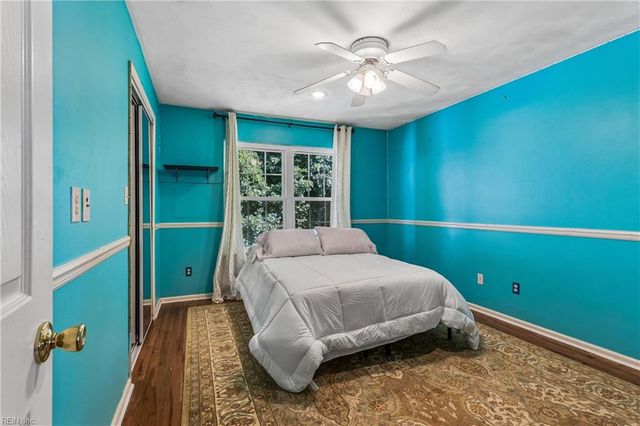 121 View Pointe DR, Newport News, VA 23603