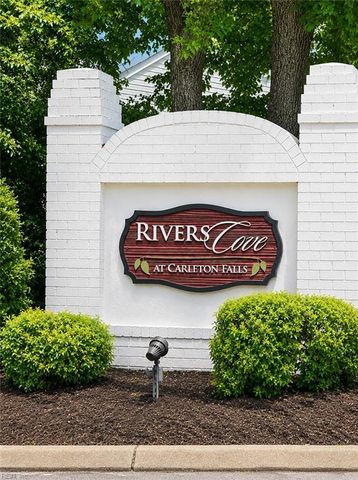 121 View Pointe DR, Newport News, VA 23603