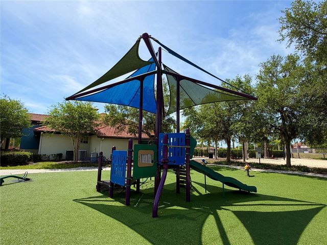 720 LAS FUENTES DRIVE, Kissimmee, FL 34746
