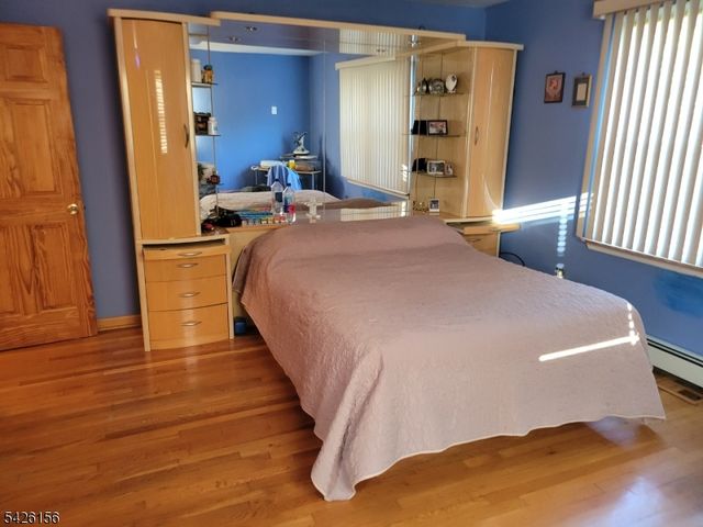 200 E 11Th St 1,2, Clifton City, NJ 07011