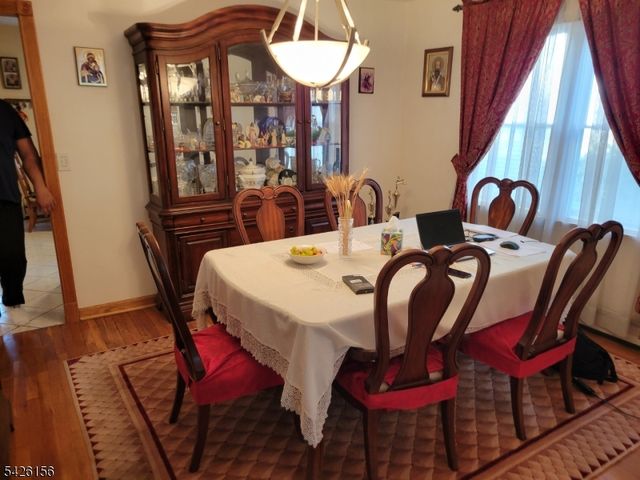 200 E 11Th St 1,2, Clifton City, NJ 07011