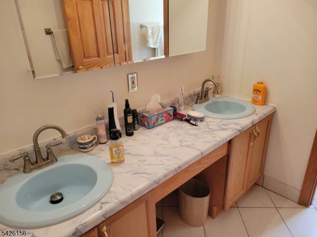 200 E 11Th St 1,2, Clifton City, NJ 07011