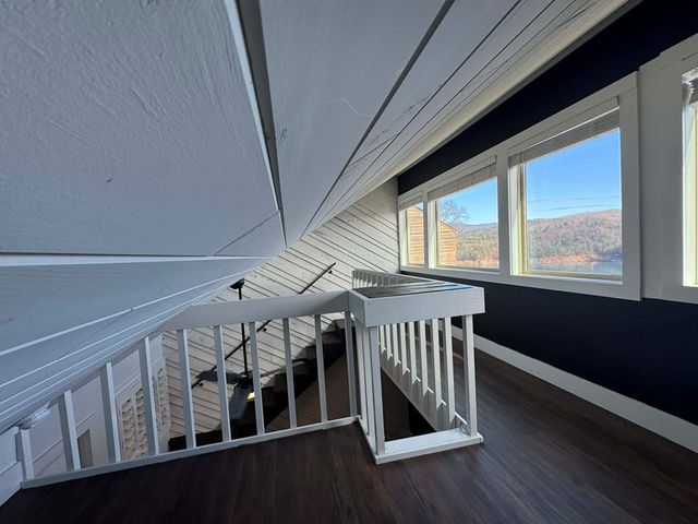 500 Marina Road, Murphy, NC 28906