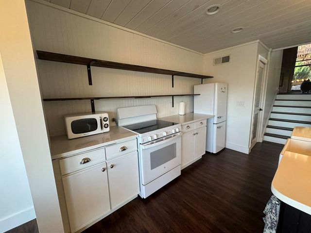 500 Marina Road, Murphy, NC 28906