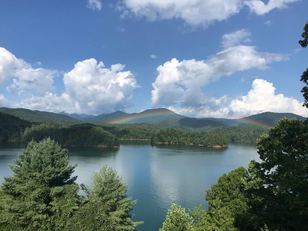 500 Marina Road, Murphy, NC 28906