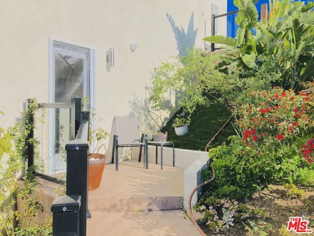 5787 Calpine Drive, Malibu, CA 90265