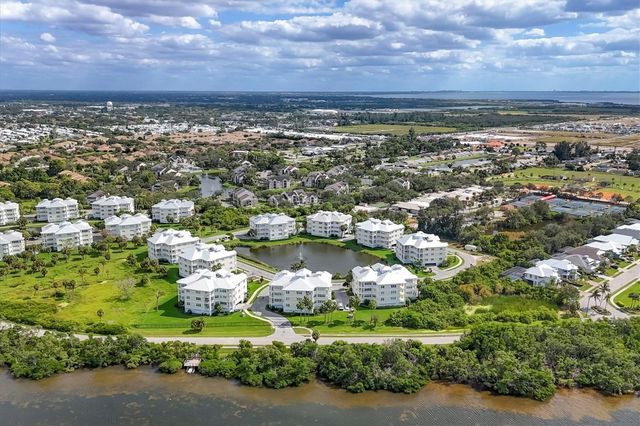 3431 79TH STREET CIRCLE W 302, Bradenton, FL 34209