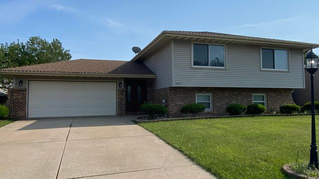 4091 W 76th Lane, Merrillville, IN 46410