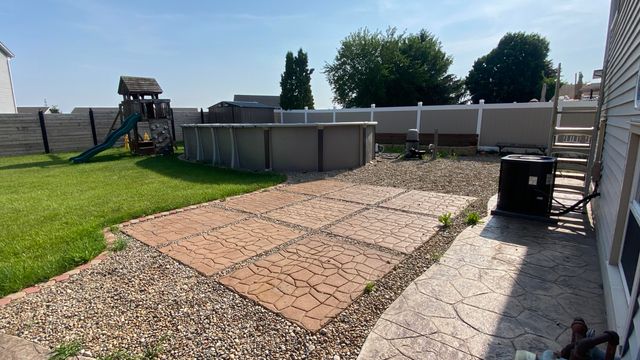 4091 W 76th Lane, Merrillville, IN 46410