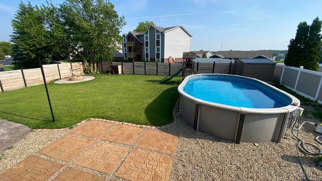 4091 W 76th Lane, Merrillville, IN 46410