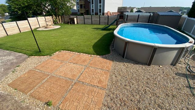 4091 W 76th Lane, Merrillville, IN 46410