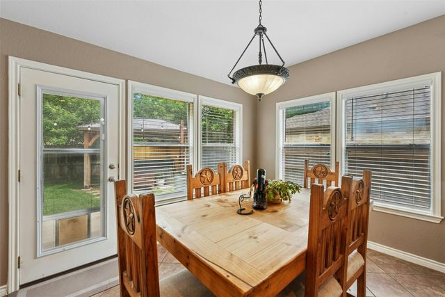 30013 Edgewood DR, Georgetown, TX 78628