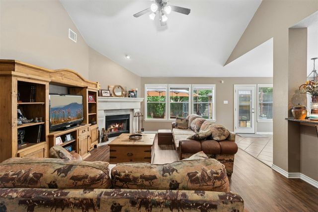 30013 Edgewood DR, Georgetown, TX 78628