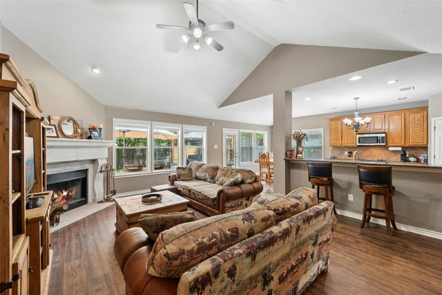 30013 Edgewood DR, Georgetown, TX 78628