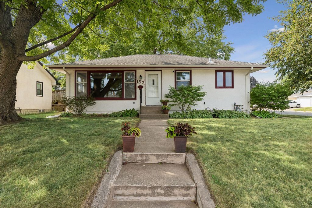 157 Poplar Street W, South Saint Paul, MN 55075