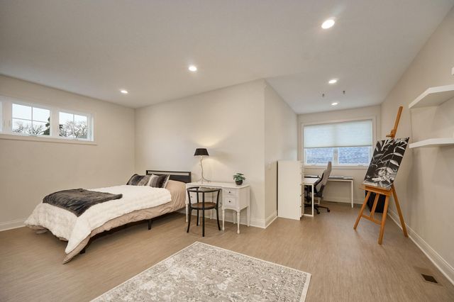 208 Byrondale Avenue, Wayzata, MN 55391