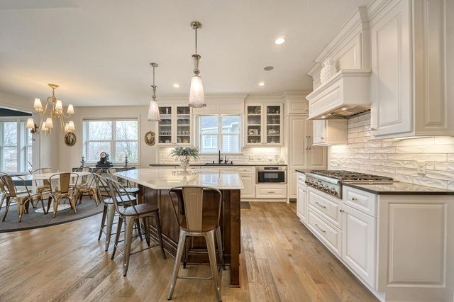 208 Byrondale Avenue, Wayzata, MN 55391