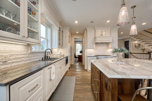 208 Byrondale Avenue, Wayzata, MN 55391