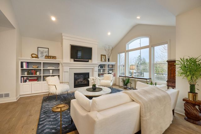 208 Byrondale Avenue, Wayzata, MN 55391