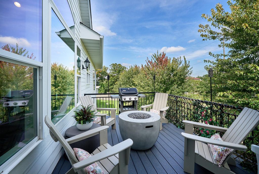 208 Byrondale Avenue, Wayzata, MN 55391 — photo 4