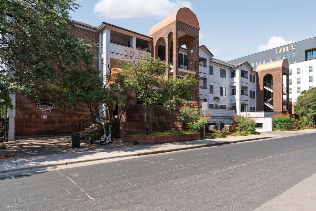 501 W 26th ST 214, Austin, TX 78705