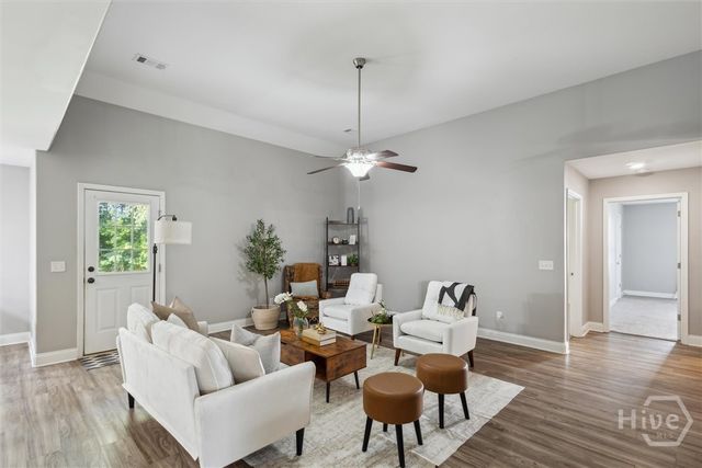 35 Bonnie Circle, Ellabell, GA 31308