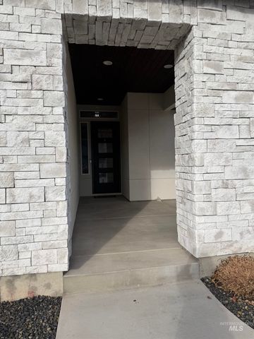 11260 White River St, Caldwell, ID 83605