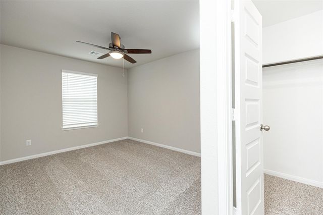 5131 Shelby Katherine Drive, Rosharon, TX 77583