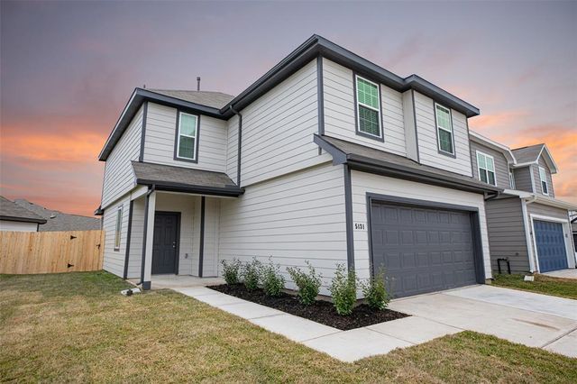 5131 Shelby Katherine Drive, Rosharon, TX 77583