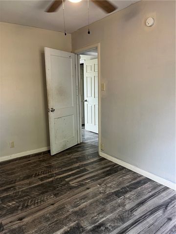 4418 Vestal St, Corpus Christi, TX 78416