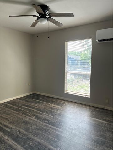 4418 Vestal St, Corpus Christi, TX 78416