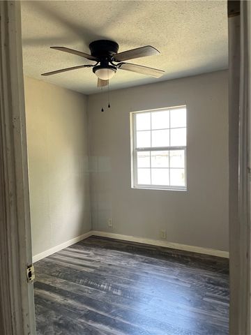 4418 Vestal St, Corpus Christi, TX 78416