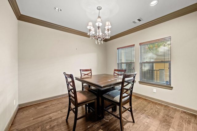 1106 W 18th Street A, Houston, TX 77008
