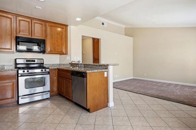 40800 Breezy Pass Road B, Palm Desert, CA 92211