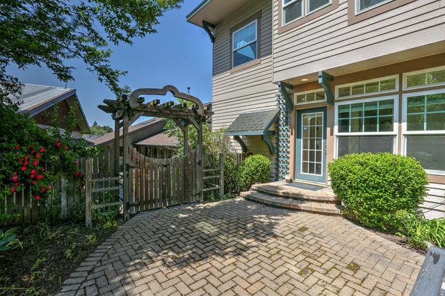 2424 E 9th Ave, Spokane, WA 99202