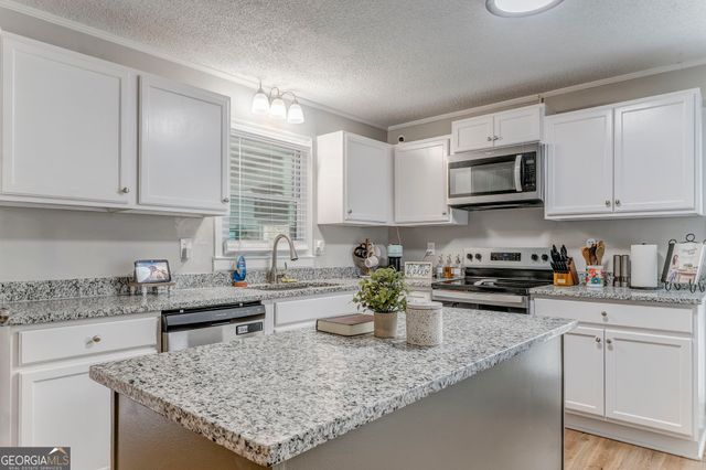 10 Woodglen Drive, Cedartown, GA 30125