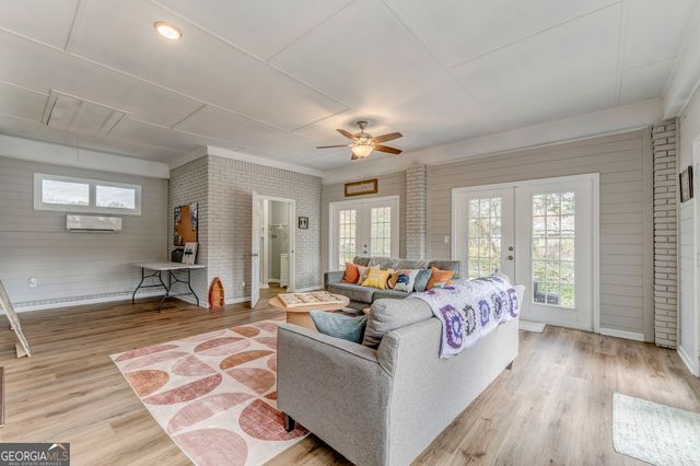 10 Woodglen Drive, Cedartown, GA 30125