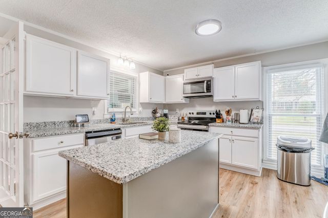 10 Woodglen Drive, Cedartown, GA 30125