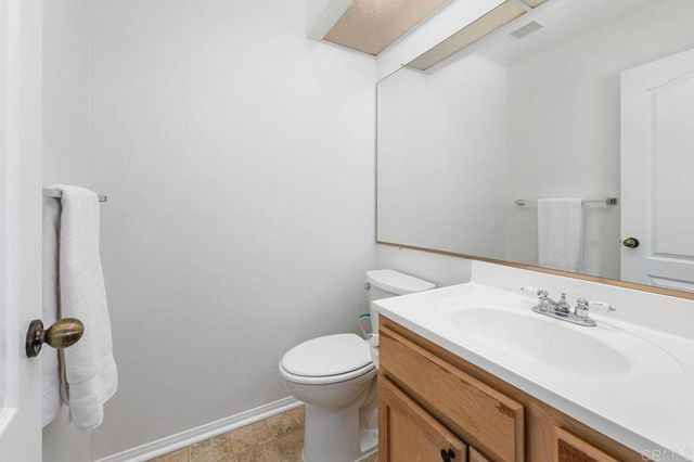 7768 Caminito Monarca 109, Carlsbad, CA 92009