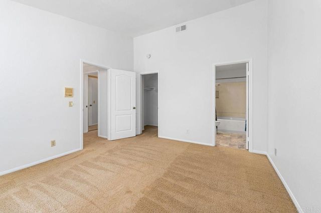 7768 Caminito Monarca 109, Carlsbad, CA 92009